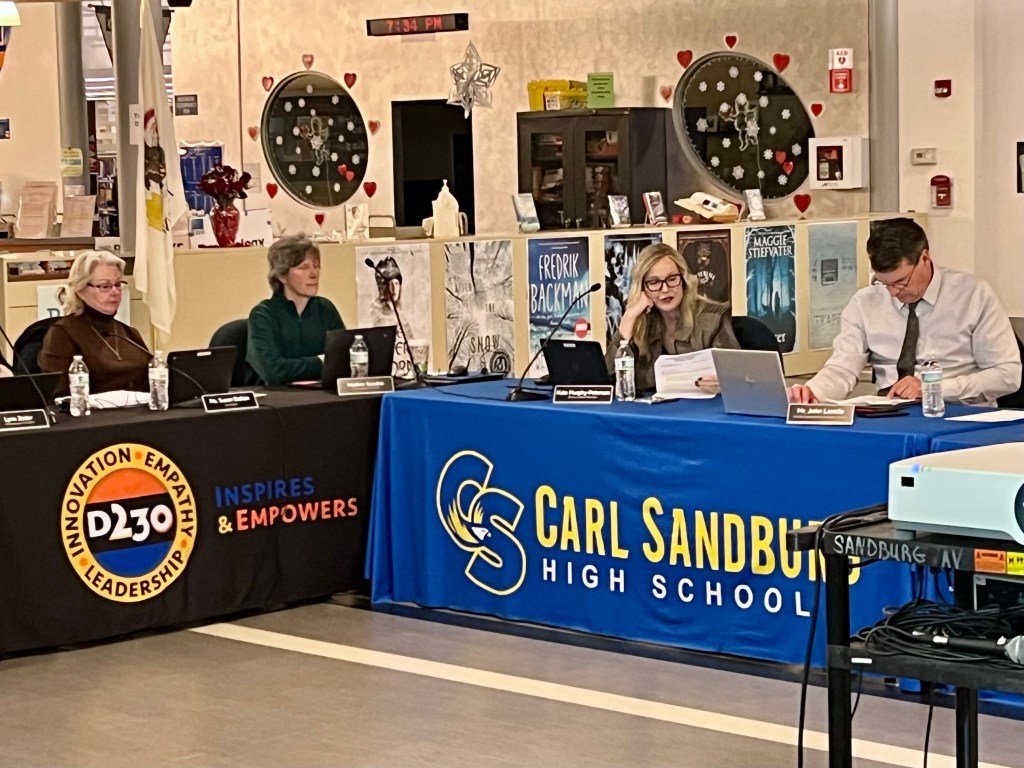 Orland Park District 230 Board Teacher Contract, Debates Celebrates Final Schedule