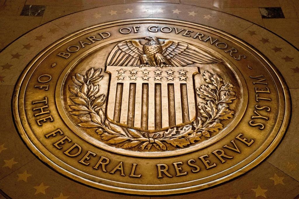 The fed stabilizes rates, sees inflation as 'elevated', as Pavel reduces the comment on Trump