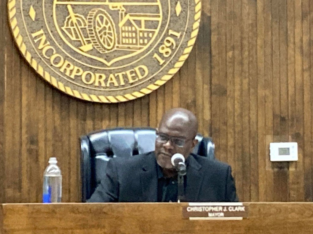 Harvey Mayor Christopher Clarke Thornton gets out of the race for Township Supervisor